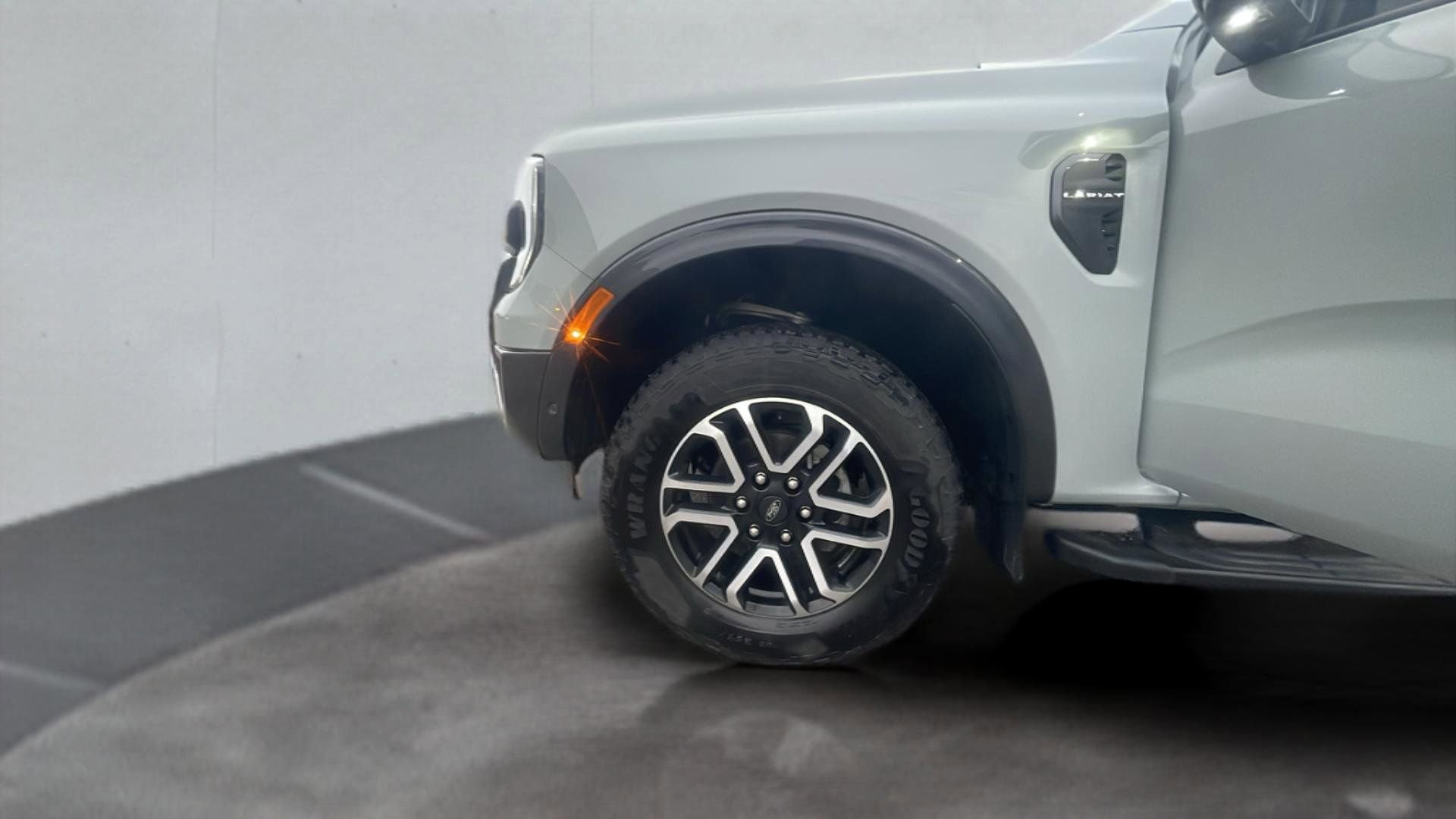 Certified 2024 Ford Ranger Lariat w/ Advanced Towing Package image 26