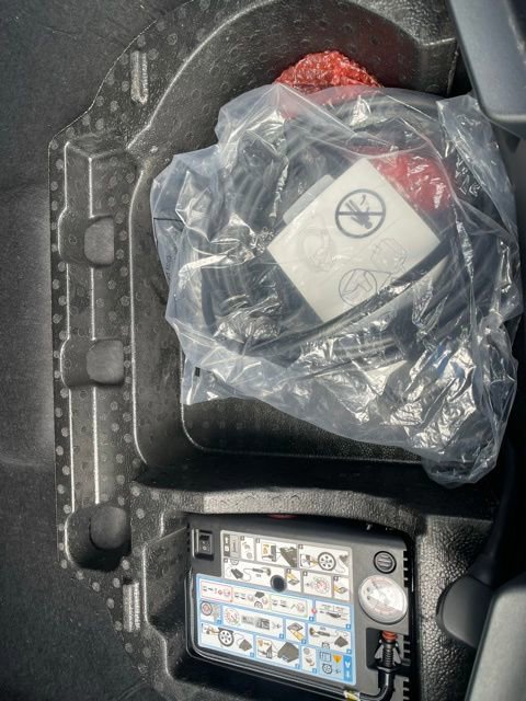 Certified 2025 Ford Mustang Mach-E Premium image 41