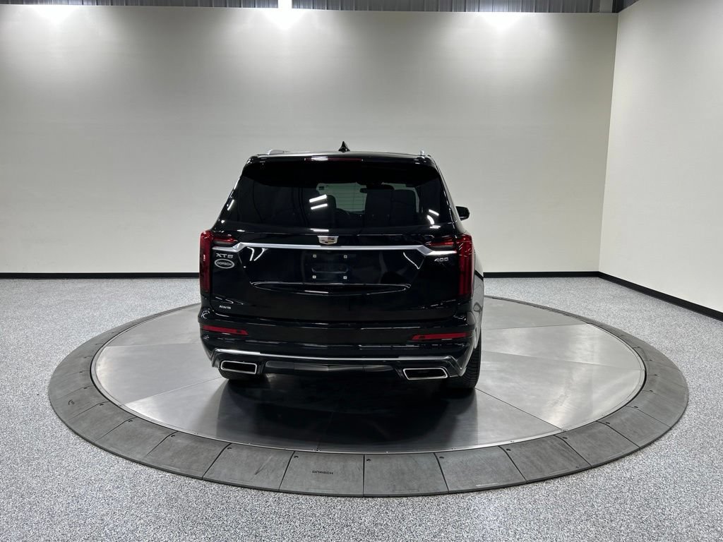 Used 2022 Cadillac XT6 Premium Luxury AWD/4WD image 8