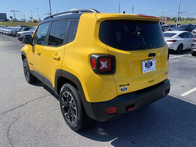 Used 2023 Jeep Renegade Trailhawk w/ Trailhawk Elite Group AWD/4WD image 5