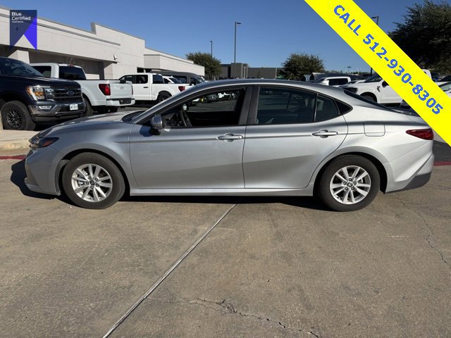 Used 2025 Toyota Camry LE image 6