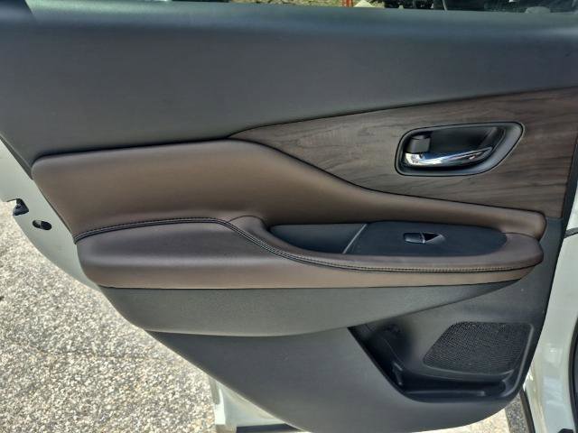 Used 2020 Nissan Murano Platinum AWD/4WD image 14