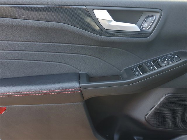 Certified 2023 Ford Escape ST-Line w/ Tech Pack #1 image 9