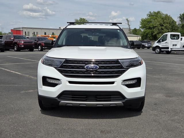 Certified 2022 Ford Explorer XLT w/ Equipment Group 202A AWD/4WD image 8