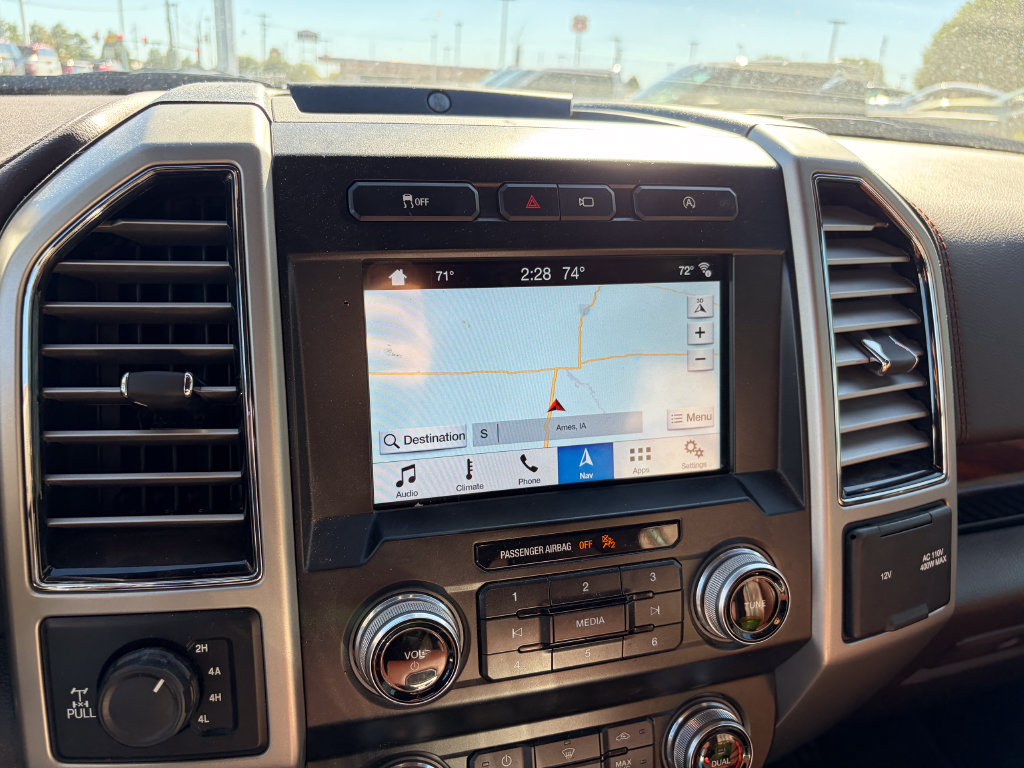 Certified 2019 Ford F150 King Ranch w/ Equipment Group 601A Luxury AWD/4WD image 23