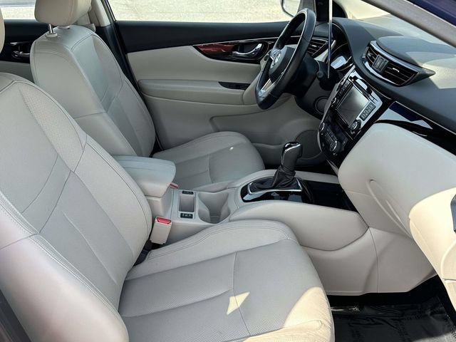 Used 2018 Nissan Rogue Sport SL w/ SL Premium Package AWD/4WD image 9