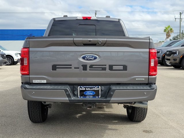 Certified 2021 Ford F150 XLT w/ Equipment Group 302A High image 5