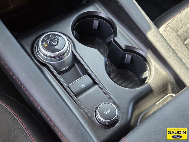 Certified 2025 Ford Explorer ST-Line RWD image 24