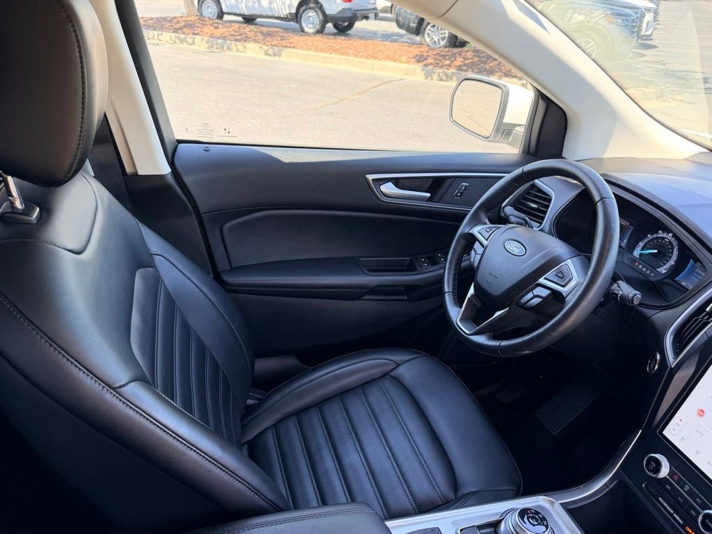 Certified 2023 Ford Edge SEL w/ Convenience Package AWD/4WD image 16