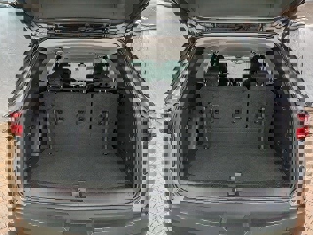 Used 2020 Chevrolet Traverse LT image 20