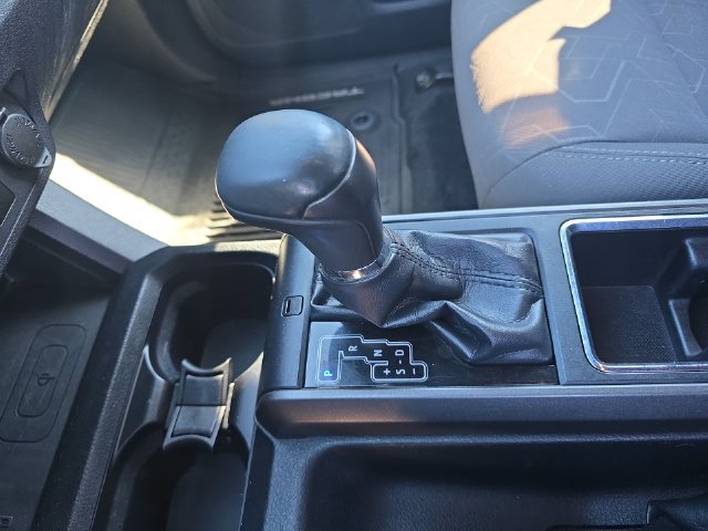 Used 2019 Toyota Tacoma TRD Sport w/ Technology Package AWD/4WD image 19