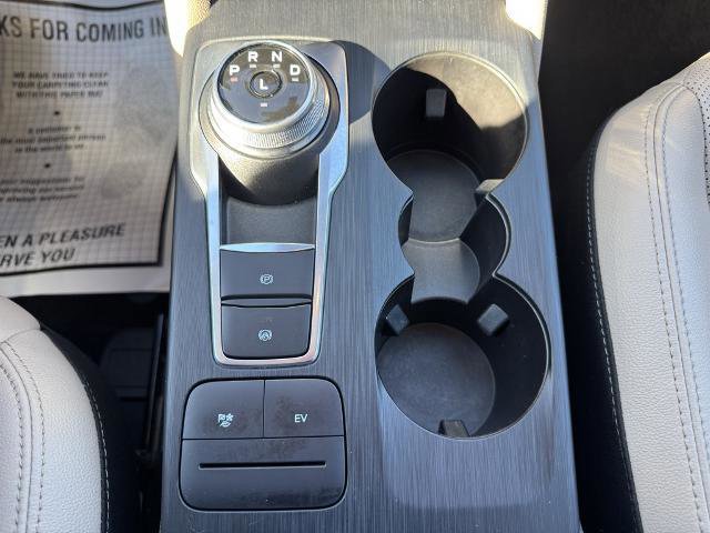 Certified 2022 Ford Escape SEL w/ Technology Package image 18