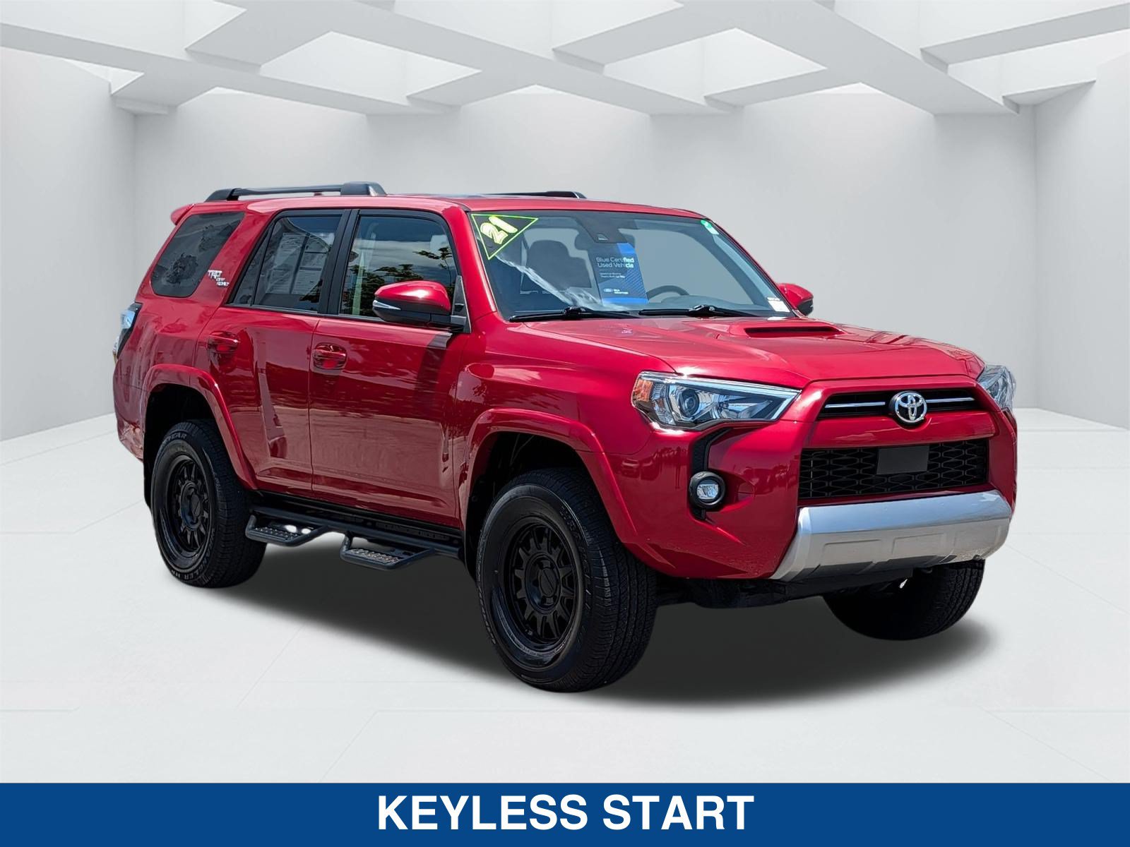 Used 2021 Toyota 4Runner TRD Off-Road Premium w/ Moonroof Package AWD/4WD image 2
