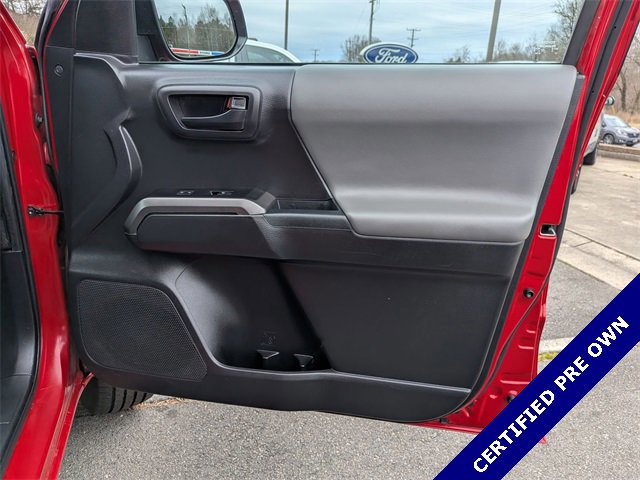 Used 2022 Toyota Tacoma SR5 image 31