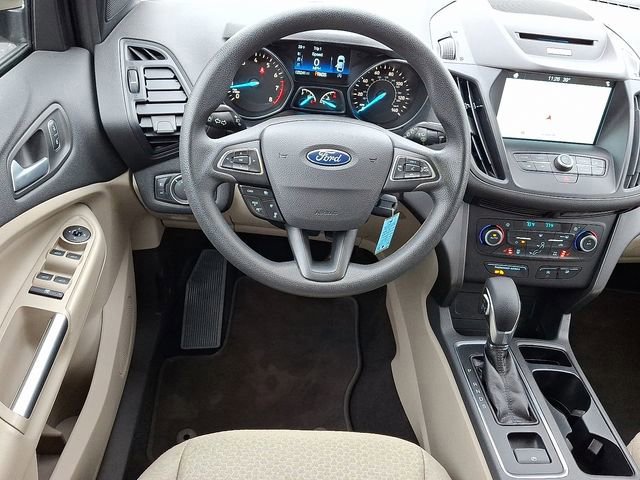 Certified 2018 Ford Escape SE w/ Ford Safe & Smart Package image 11
