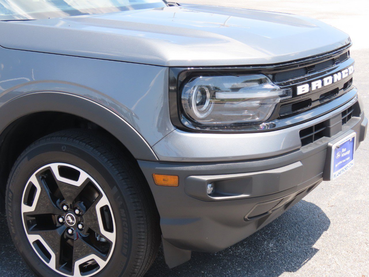 Certified 2024 Ford Bronco Sport Outer Banks w/ Tech Package AWD/4WD image 5