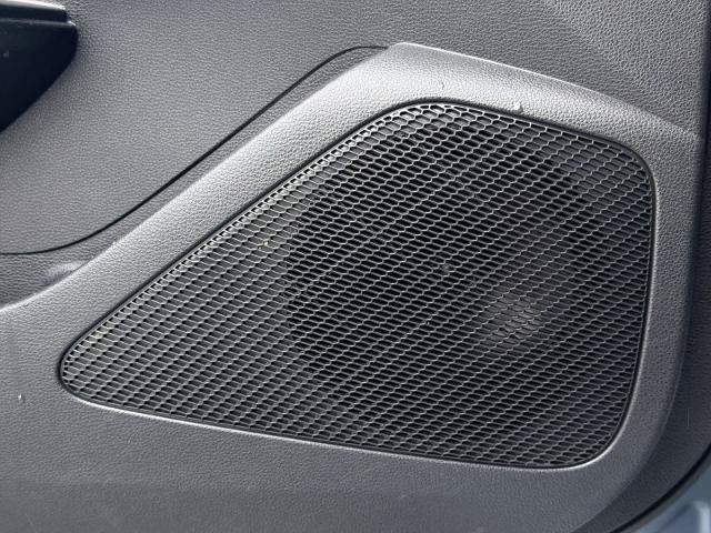 Used 2020 Toyota Corolla LE w/ Carpet Mat Package (TMS) FWD image 30