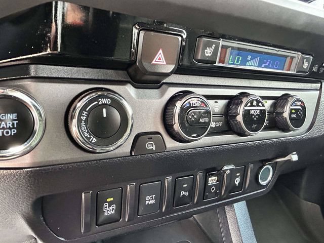 Used 2017 Toyota Tacoma TRD Pro AWD/4WD image 31