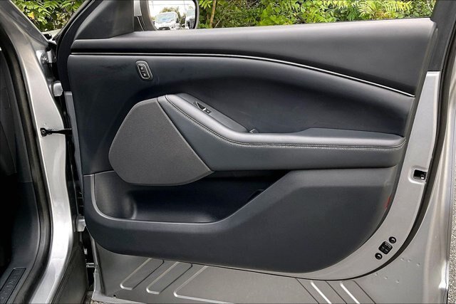 Certified 2021 Ford Mustang Mach-E Select w/ Comfort/Appearance Package RWD image 24