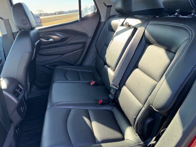 Used 2022 GMC Terrain SLT w/ Infotainment Package II image 22