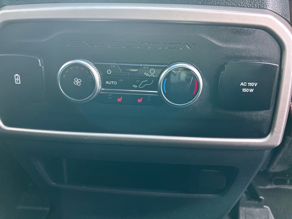 Certified 2023 Ford Expedition Limited image 24