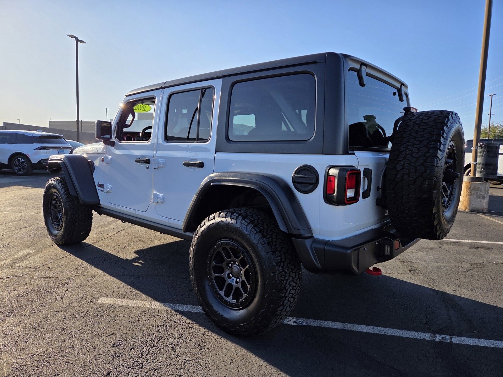 Used 2021 Jeep Wrangler Unlimited Rubicon w/ Xtreme Recon 35" Tire Package image 4