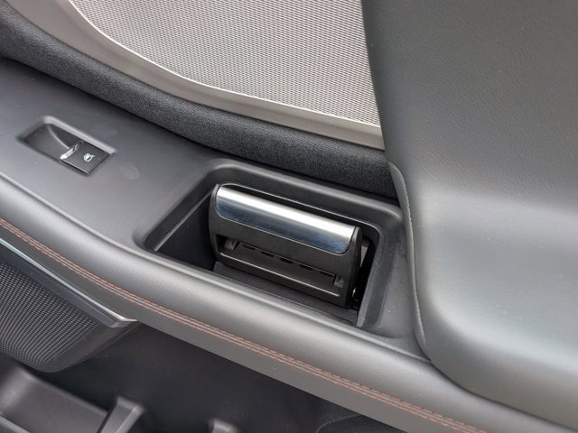 Certified 2025 Ford Expedition Active image 33