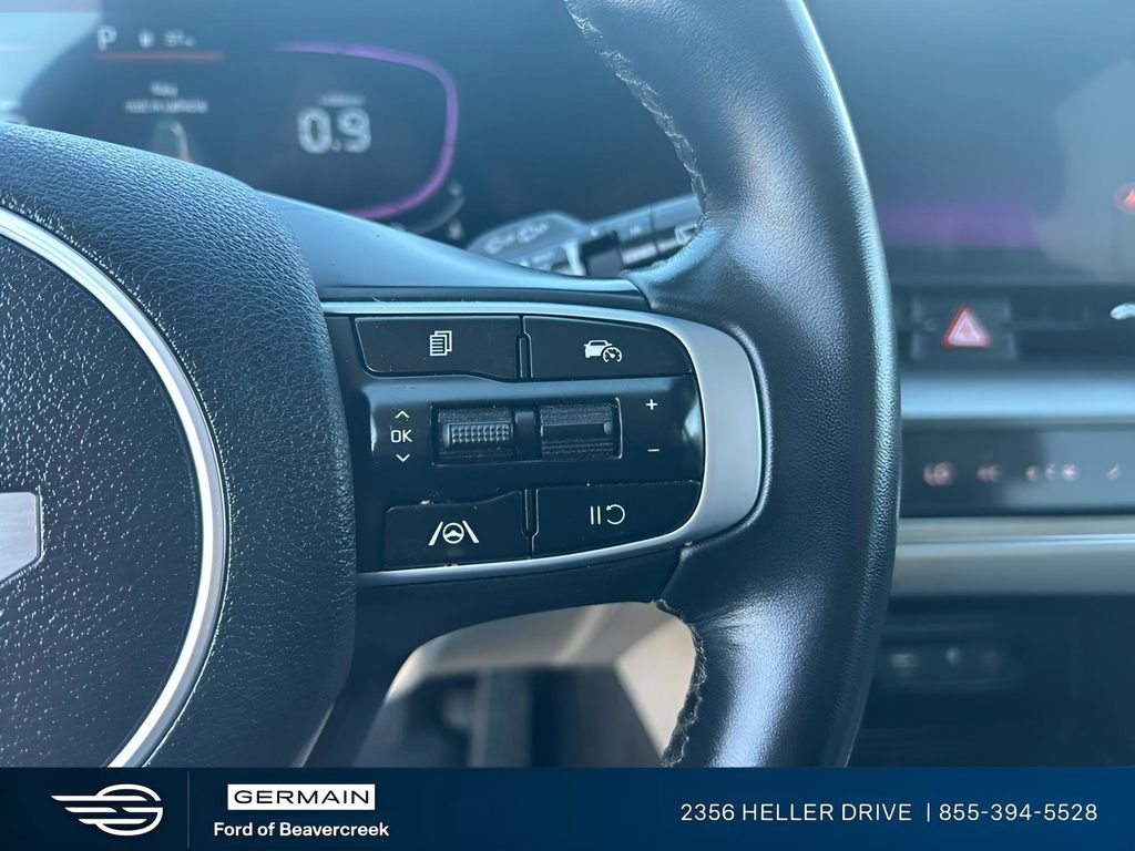 Used 2024 Kia Sportage EX FWD image 15