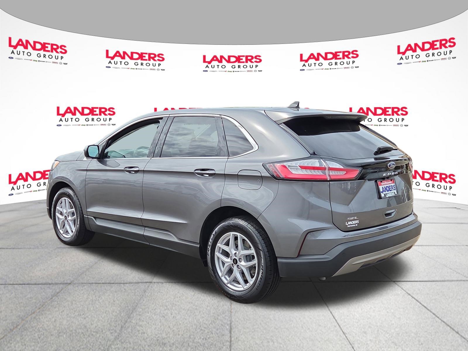 Certified 2024 Ford Edge SEL image 5