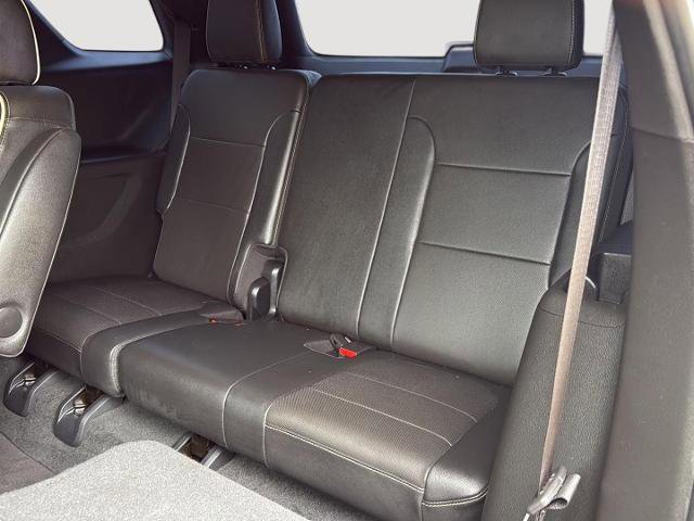 Used 2023 Chevrolet Traverse Premier image 24