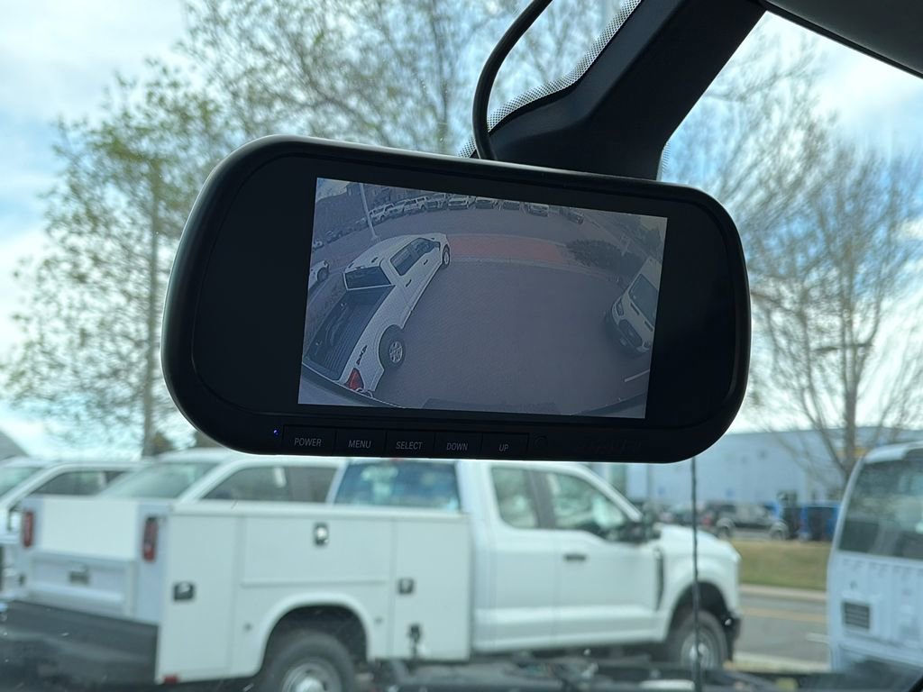 Certified 2023 Ford E-450 and Econoline 450 Super Duty w/ Driver's Safety Package image 16