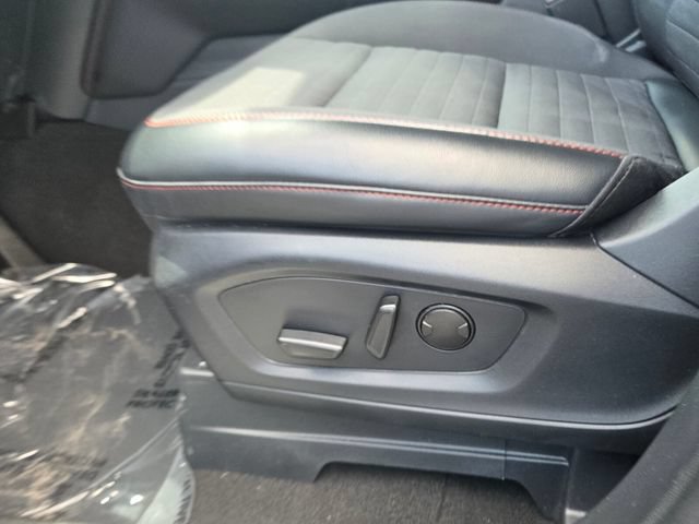 Certified 2025 Ford Explorer ST-Line AWD/4WD image 10