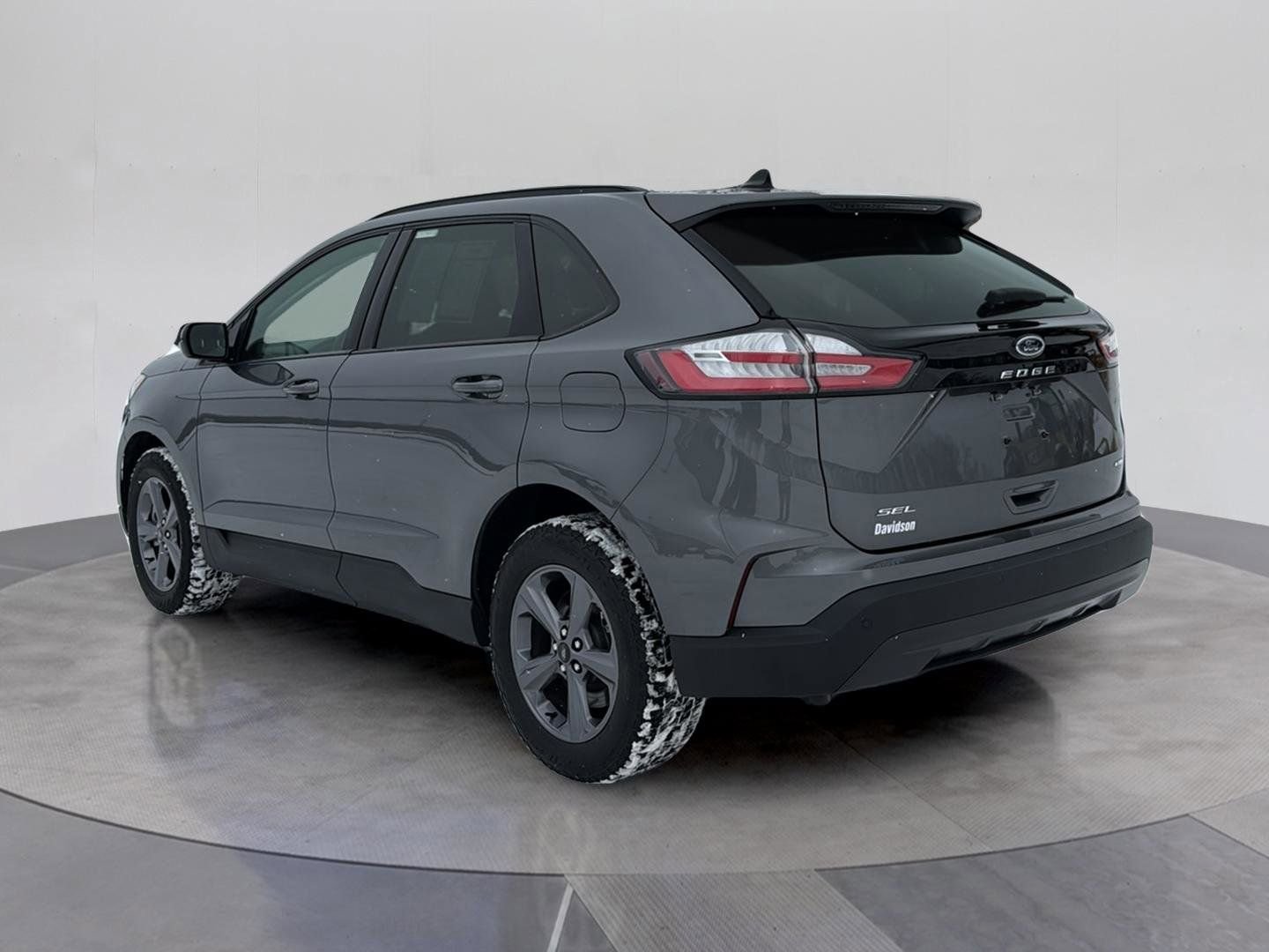 Certified 2024 Ford Edge SEL w/ Sport Appearance Package image 3