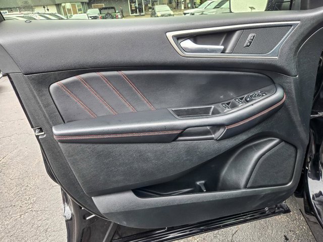 Certified 2024 Ford Edge ST-Line AWD/4WD image 26