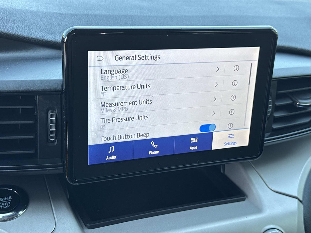 Certified 2023 Ford Explorer XLT RWD image 14