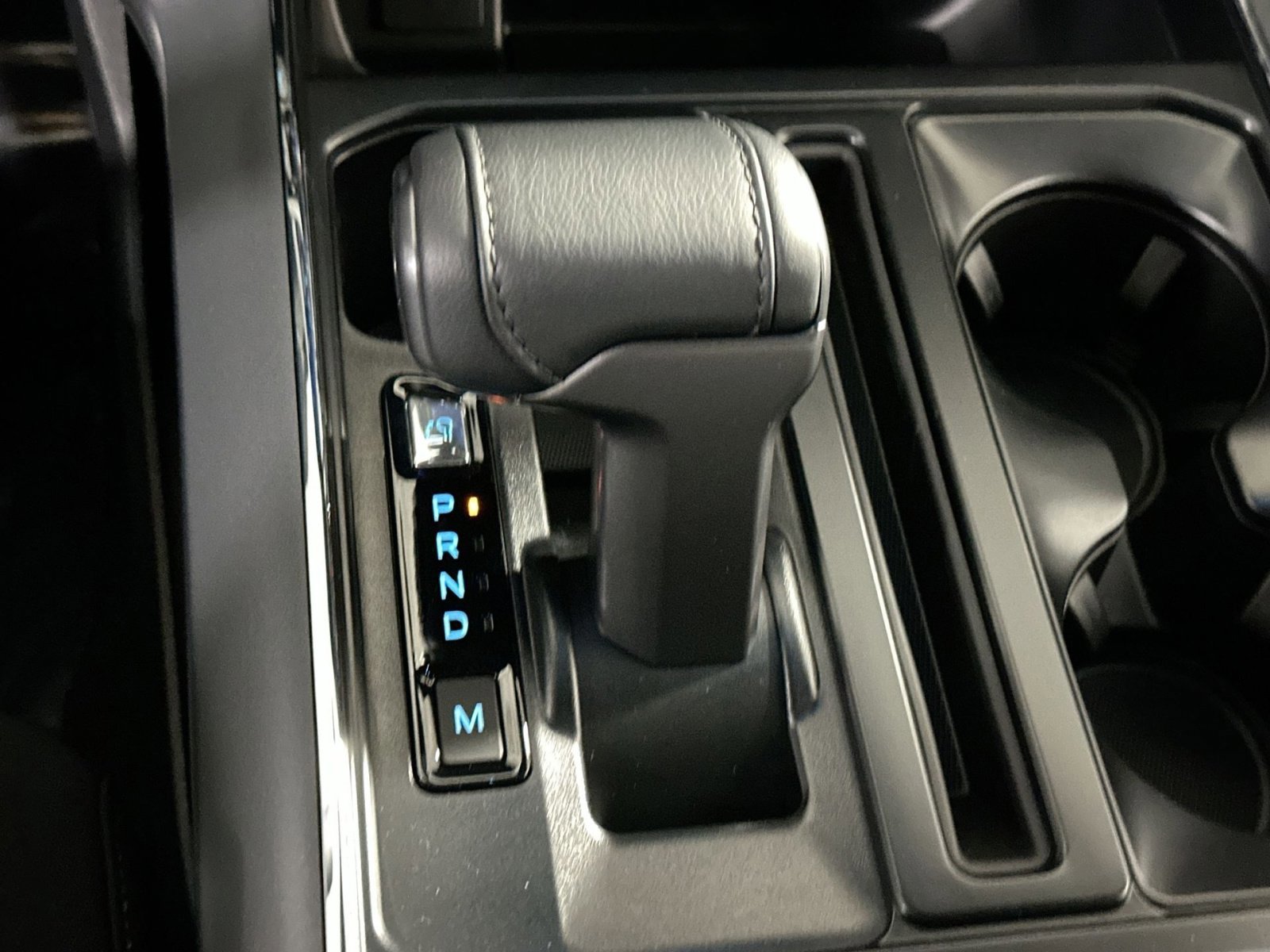 Certified 2025 Ford F150 XLT w/ Equipment Group 302A MID image 31