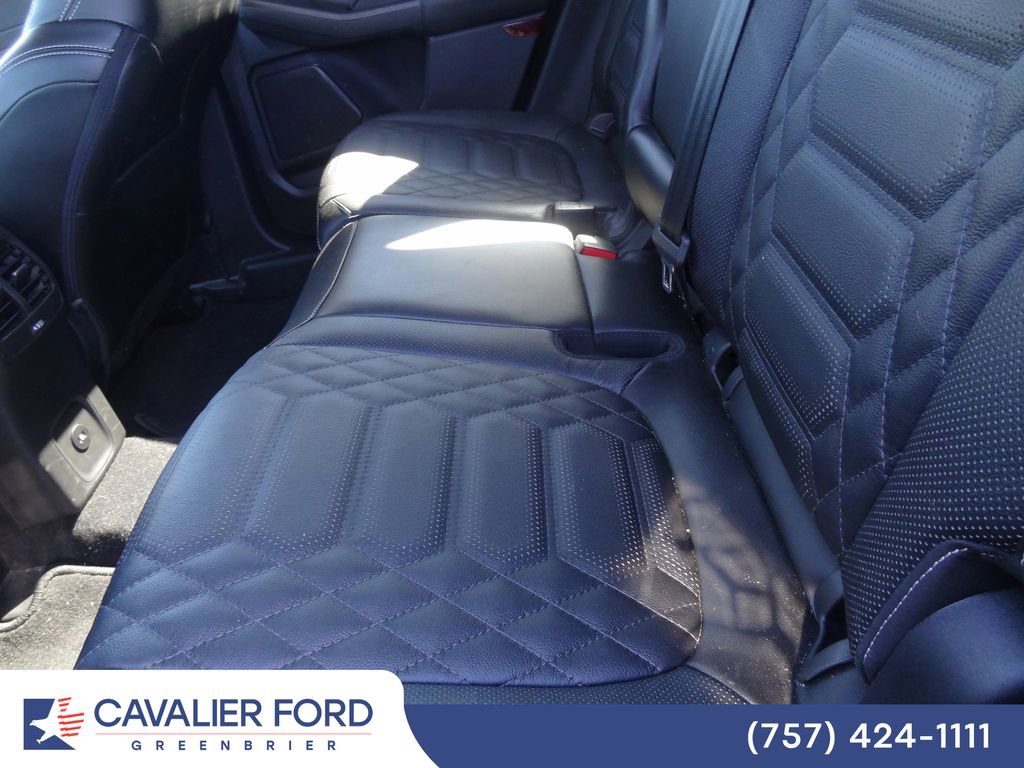 Certified 2023 Ford Escape Platinum w/ Premium Technology Package FWD image 15