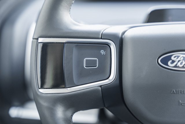 Certified 2025 Ford Expedition Active image 41