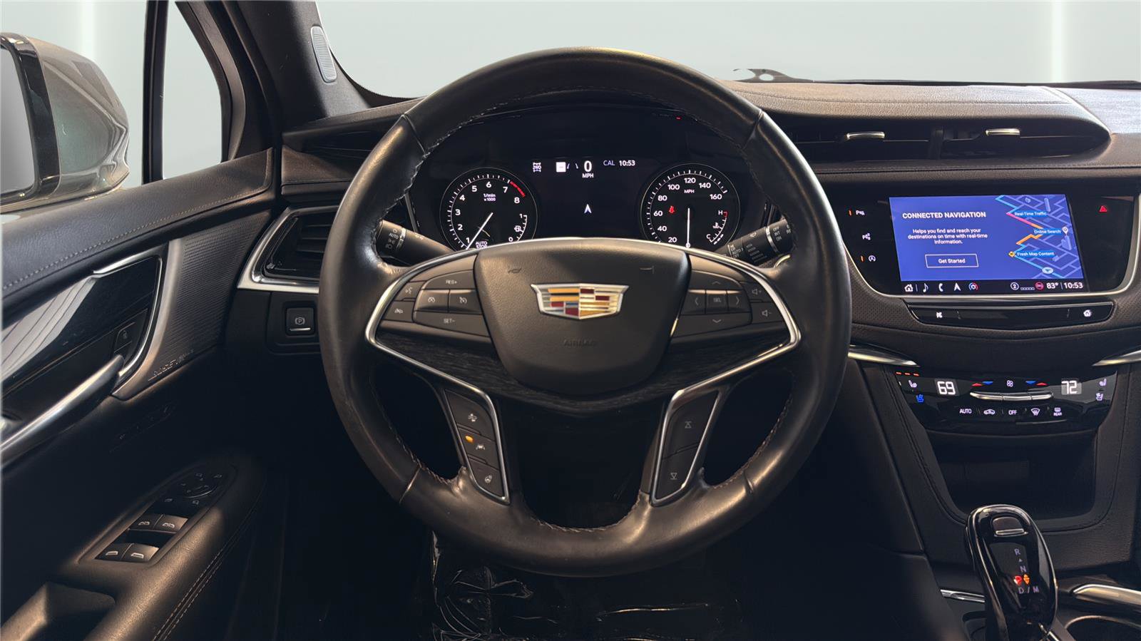 Used 2023 Cadillac XT5 Premium Luxury w/ Technology Package AWD/4WD image 13