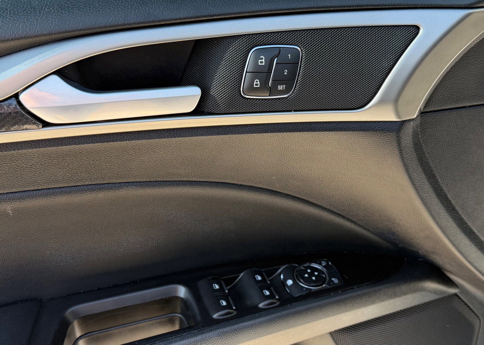 Certified 2020 Ford Fusion SEL image 19