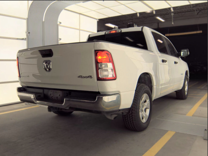 Used 2023 RAM 1500 Big Horn AWD/4WD image 2