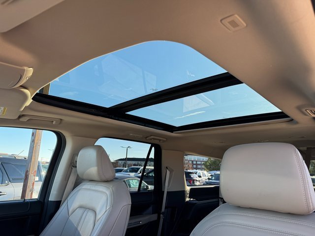 Certified 2022 Ford Expedition Max Limited image 32