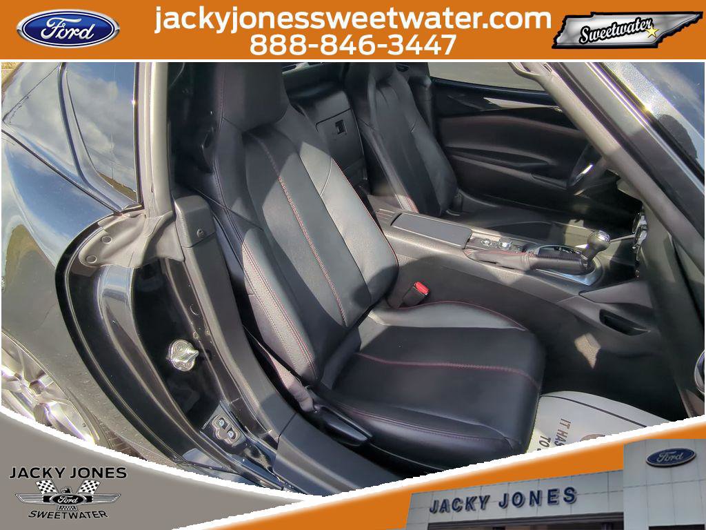 Used 2017 MAZDA MX-5 Miata RF Grand Touring image 26