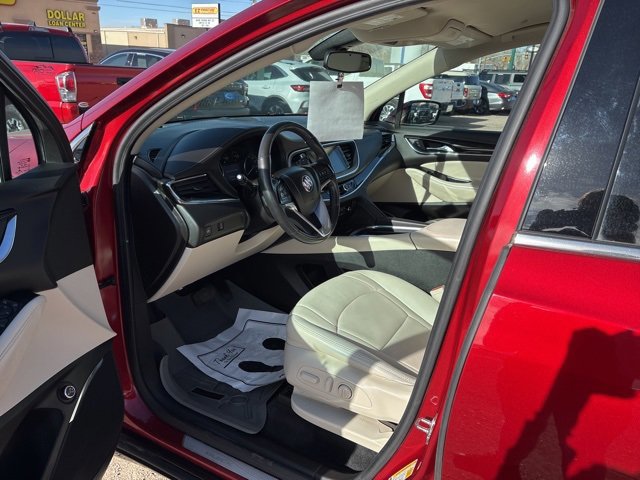 Used 2023 Buick Enclave Essence image 21