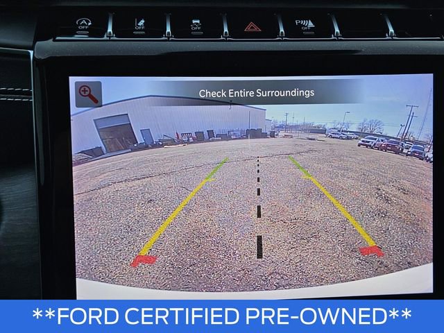 Used 2024 Jeep Grand Cherokee Limited w/ Black Appearance Package image 16