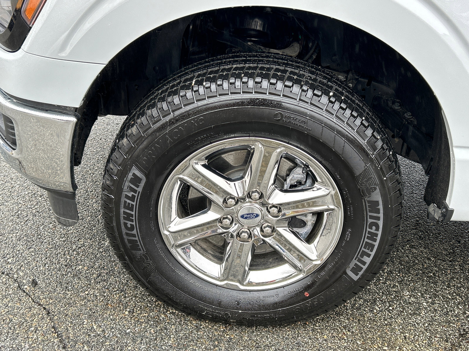 Certified 2024 Ford F150 XLT w/ Equipment Group 302A MID AWD/4WD image 8