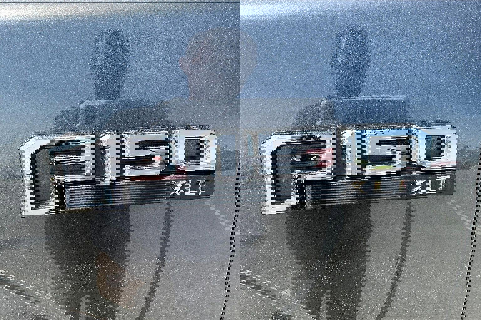 Certified 2019 Ford F150 XLT w/ Equipment Group 302A Luxury image 25