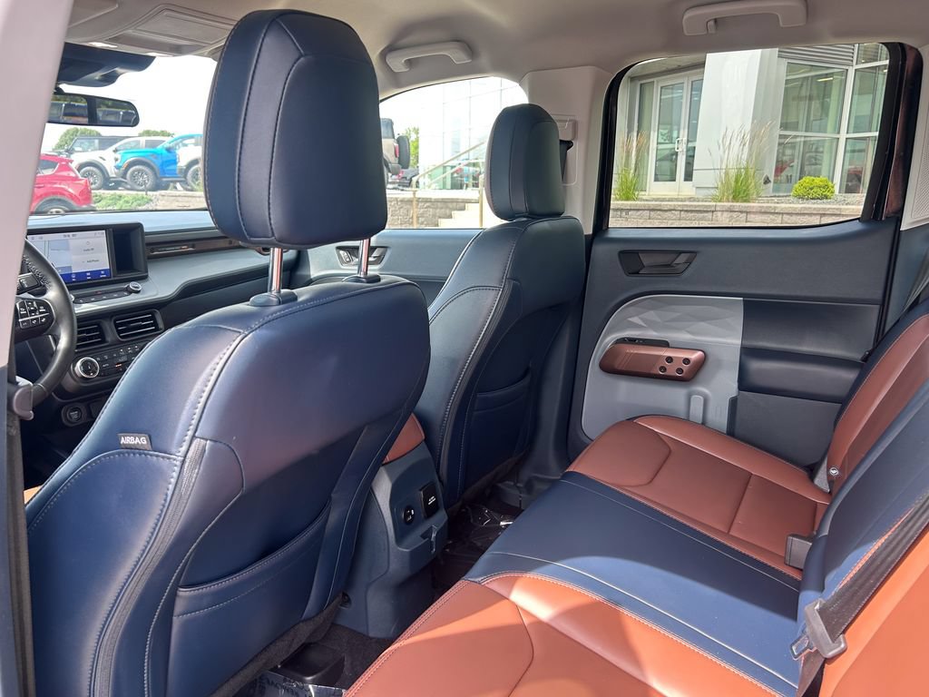 Certified 2024 Ford Maverick Lariat w/ FX4 Off-Road Package AWD/4WD image 15