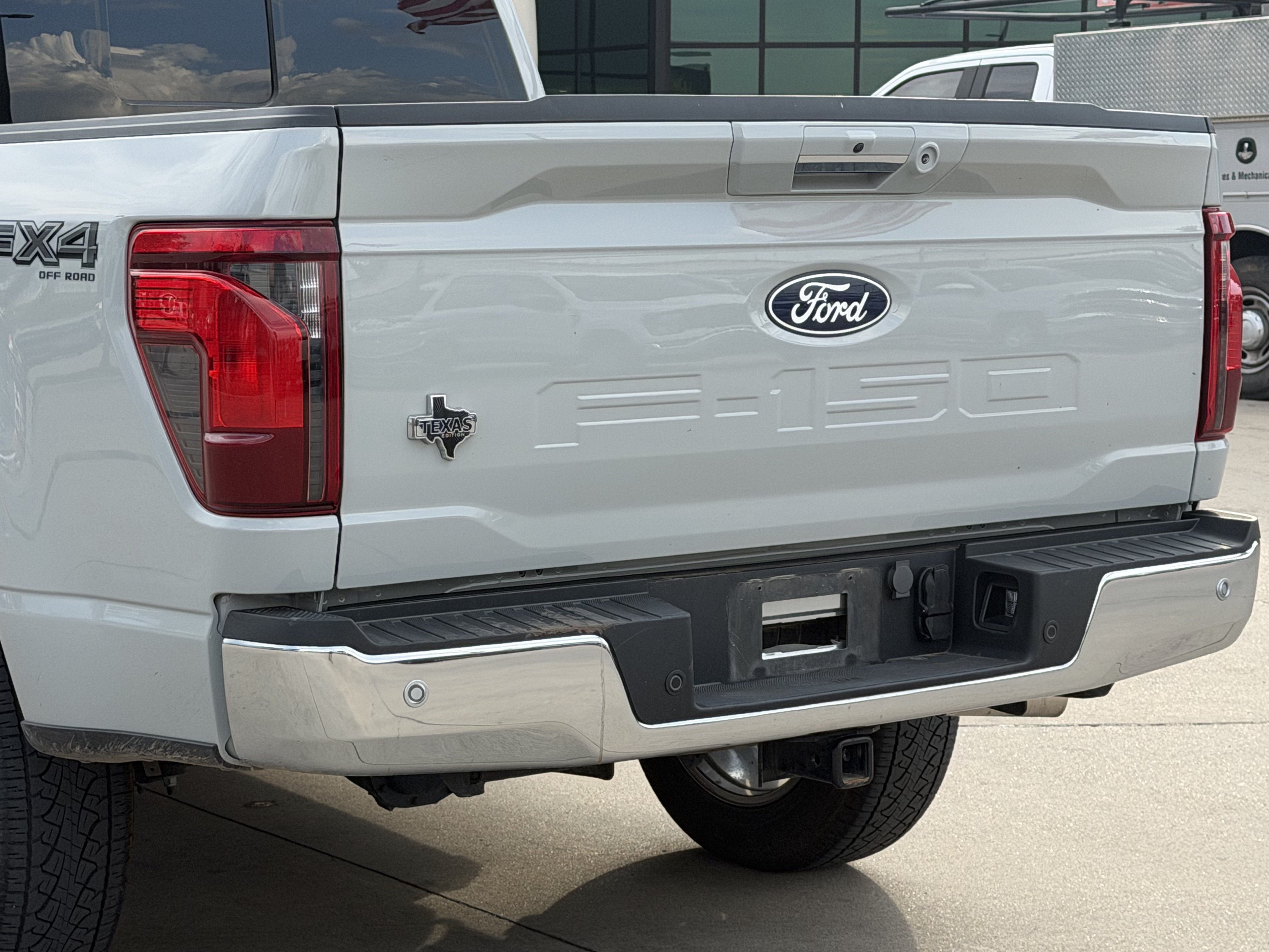 Certified 2024 Ford F150 XLT w/ Equipment Group 302A MID AWD/4WD image 7