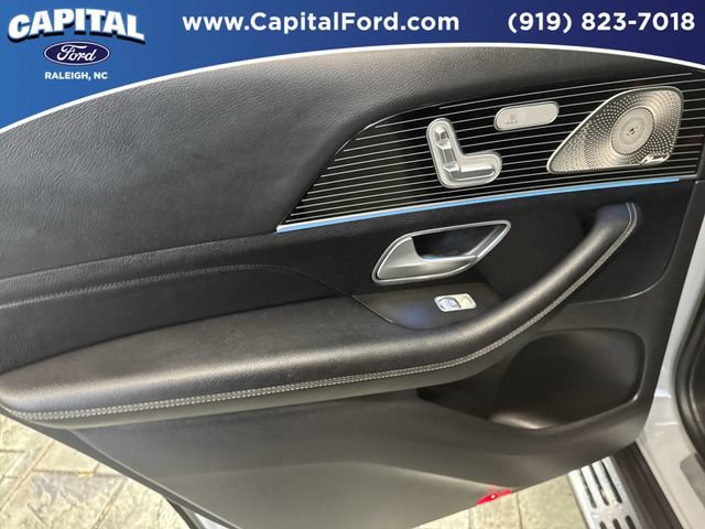 Used 2024 Mercedes-Benz GLS 580 4MATIC image 17